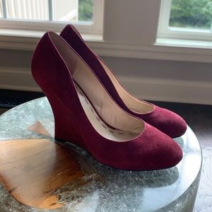 Women’s Nine West suede wedges